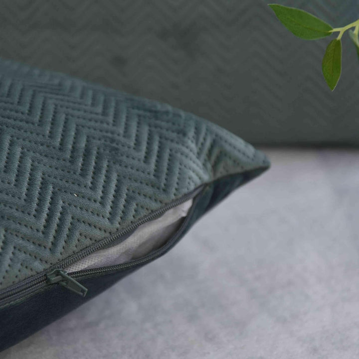 Cutie pentru perdele Pernă Pernă decorativă Lxw 45X45 Cm Verde Jacquard "Greta" Cu design în formă de heringbone Închidere cu fermoar ușor de întreținut Umplutură moale 320G - Varietate de culori, 2023510